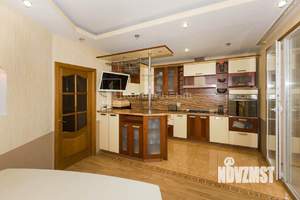 3-к квартира, вторичка, 161м2, 5/6 этаж