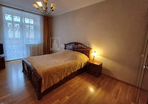 3-к квартира, вторичка, 77м2, 3/3 этаж