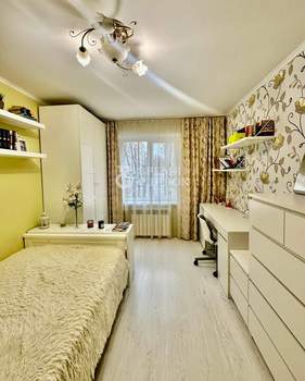 3-к квартира, вторичка, 66м2, 1/5 этаж
