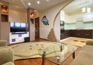 4-к квартира, вторичка, 74м2, 8/9 этаж