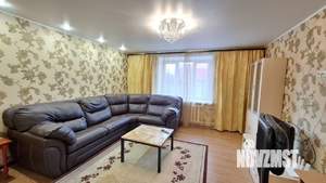 2-к квартира, вторичка, 70м2, 1/7 этаж
