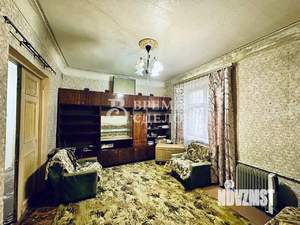 3-к квартира, вторичка, 62м2, 1/2 этаж