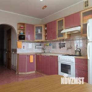 3-к квартира, вторичка, 90м2, 5/6 этаж