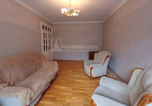 3-к квартира, вторичка, 77м2, 3/3 этаж