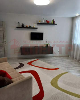 2-к квартира, вторичка, 74м2, 1/5 этаж