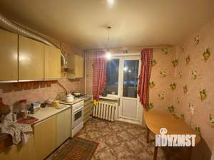 3-к квартира, вторичка, 68м2, 1/5 этаж
