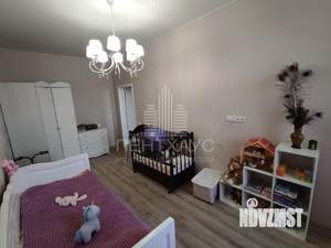 5-к квартира, вторичка, 102м2, 3/3 этаж