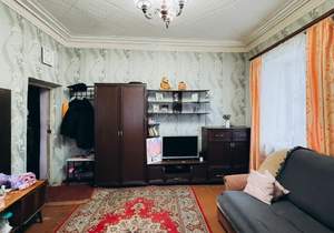 3-к квартира, вторичка, 74м2, 1/2 этаж