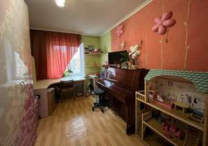 3-к квартира, вторичка, 60м2, 5/5 этаж