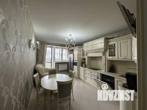 2-к квартира, вторичка, 83м2, 5/14 этаж