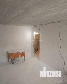 3-к квартира, вторичка, 72м2, 1/14 этаж