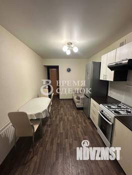 1-к квартира, вторичка, 38м2, 1/10 этаж