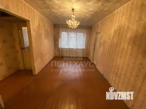 2-к квартира, вторичка, 42м2, 1/5 этаж