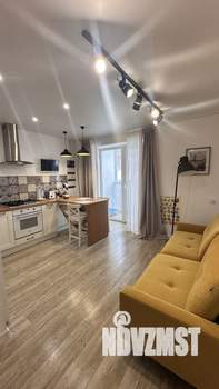 2-к квартира, вторичка, 64м2, 1/9 этаж