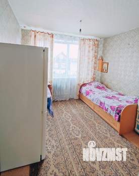 3-к квартира, вторичка, 58м2, 2/2 этаж