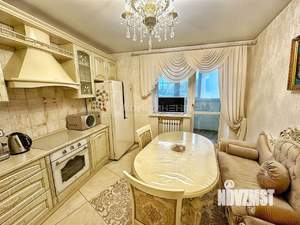 2-к квартира, вторичка, 74м2, 4/10 этаж