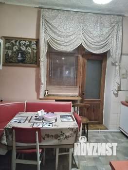 3-к квартира, вторичка, 101м2, 2/4 этаж