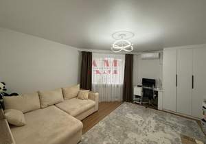 2-к квартира, вторичка, 56м2, 6/10 этаж