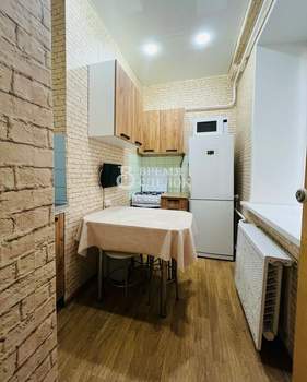 2-к квартира, вторичка, 36м2, 1/3 этаж