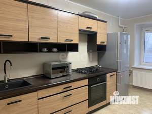 1-к квартира, вторичка, 40м2, 1/10 этаж