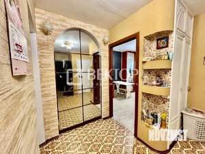 3-к квартира, вторичка, 63м2, 5/5 этаж