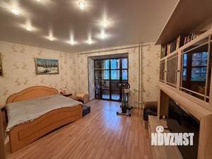 2-к квартира, вторичка, 76м2, 1/6 этаж