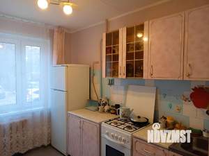 2-к квартира, вторичка, 56м2, 1/9 этаж