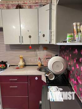 3-к квартира, вторичка, 58м2, 5/5 этаж