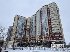 2-к квартира, вторичка, 68м2, 9/17 этаж