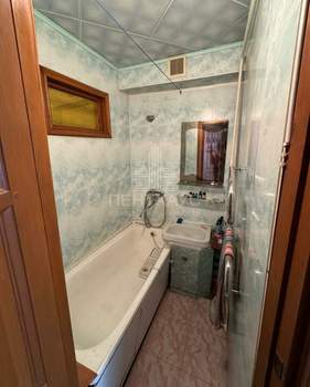 3-к квартира, вторичка, 61м2, 5/5 этаж