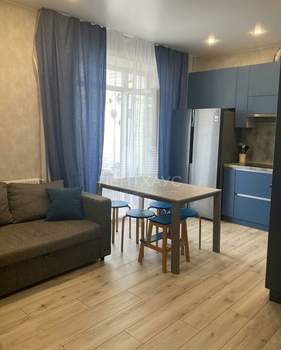 3-к квартира, вторичка, 140м2, 5/6 этаж