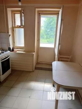 3-к квартира, вторичка, 104м2, 1/6 этаж