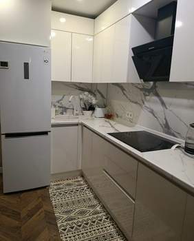 3-к квартира, вторичка, 71м2, 1/18 этаж