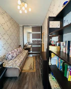 2-к квартира, вторичка, 36м2, 1/3 этаж
