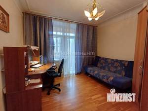 3-к квартира, вторичка, 77м2, 3/3 этаж