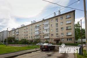 2-к квартира, вторичка, 43м2, 3/5 этаж
