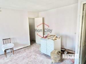 2-к квартира, вторичка, 44м2, 4/4 этаж