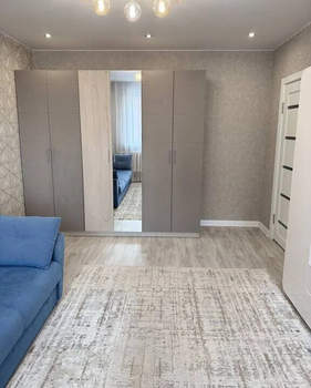 2-к квартира, вторичка, 58м2, 2/17 этаж