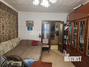 2-к квартира, вторичка, 53м2, 1/5 этаж