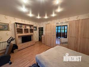 2-к квартира, вторичка, 76м2, 1/6 этаж