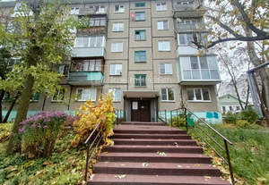2-к квартира, вторичка, 53м2, 2/5 этаж