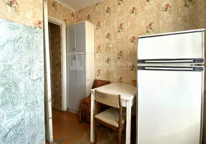 3-к квартира, вторичка, 57м2, 8/9 этаж