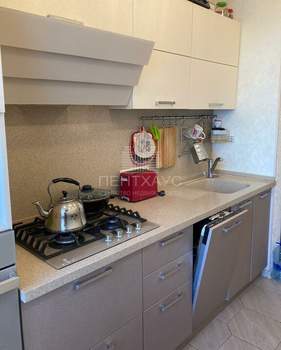 3-к квартира, вторичка, 66м2, 1/9 этаж