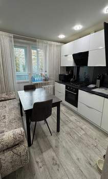 2-к квартира, вторичка, 53м2, 4/5 этаж