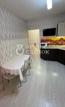 1-к квартира, вторичка, 42м2, 7/12 этаж