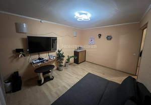 2-к квартира, вторичка, 42м2, 3/5 этаж