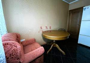 2-к квартира, вторичка, 42м2, 2/5 этаж