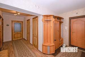 3-к квартира, вторичка, 100м2, 5/8 этаж