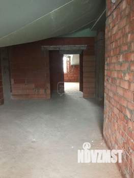 3-к квартира, вторичка, 127м2, 3/3 этаж