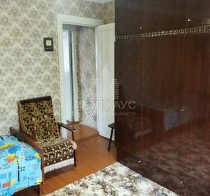 3-к квартира, вторичка, 54м2, 1/2 этаж